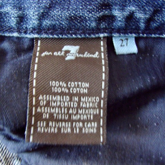 7 For All Mankind Dojo Cropped Capri Flare Leg Distressed Jeans Size 27 - Picture 15 of 15